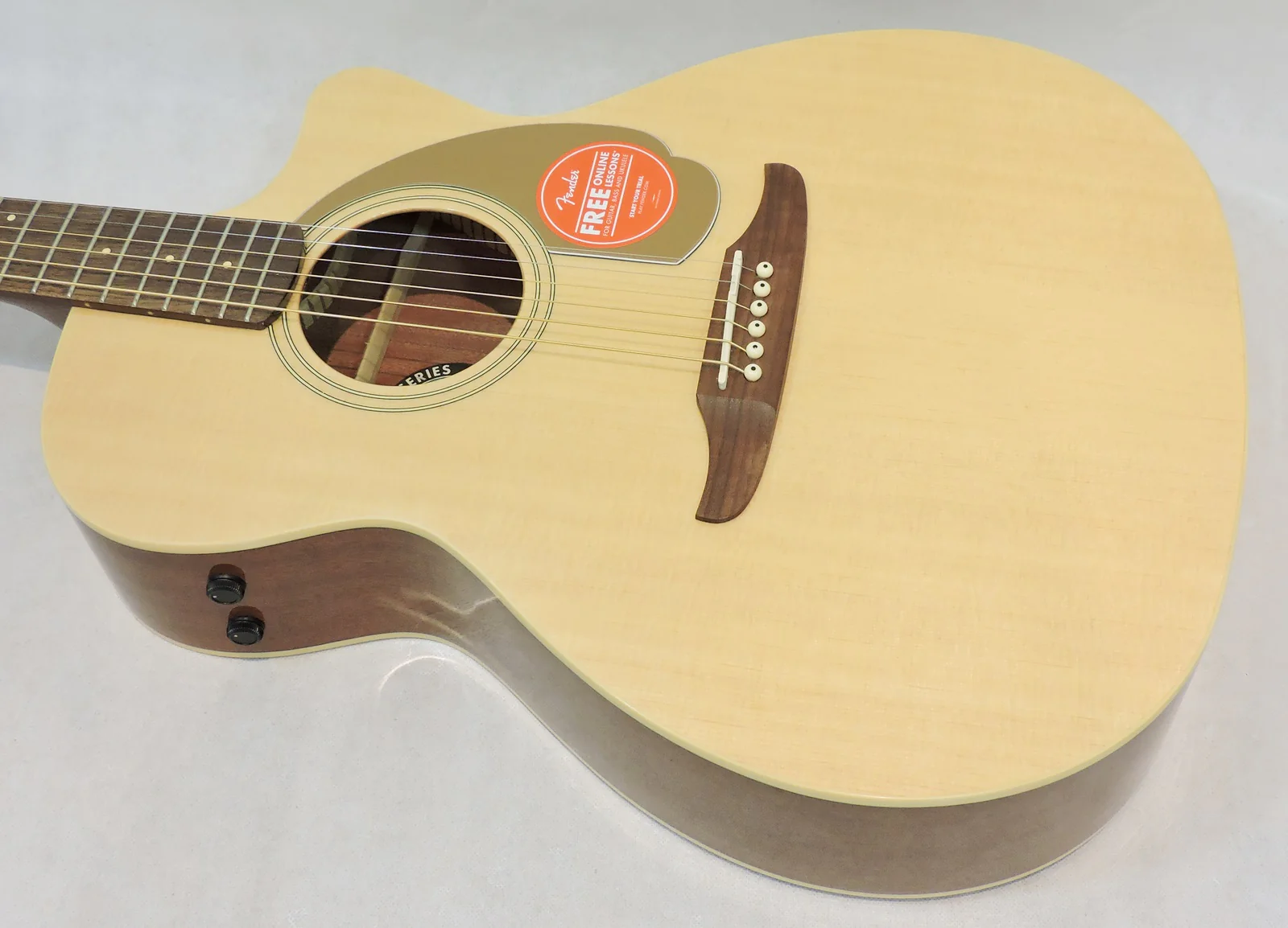 Fender Newporter Player, Natural - Image 4