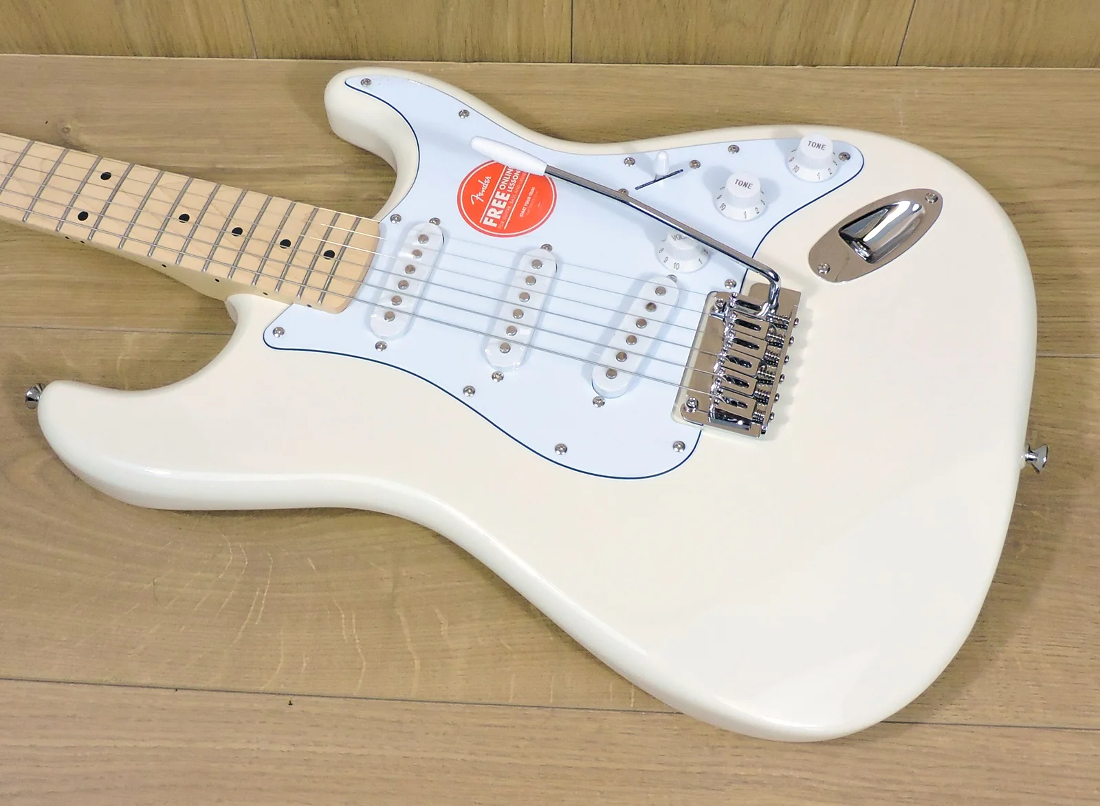 Squier Affinity Series Stratocaster. Olympic White - Image 4